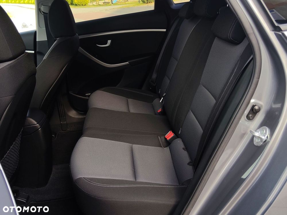 Hyundai i30 1.4 Fifa World Cup Edition - 27
