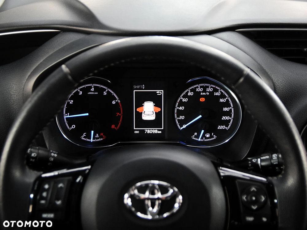 Toyota Yaris 1.5 Premium - 23