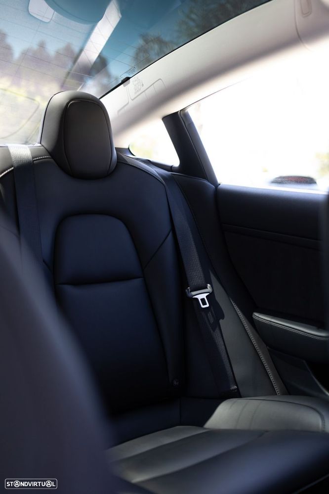 Tesla Model 3 Long Range AWD Dual Motor - 29