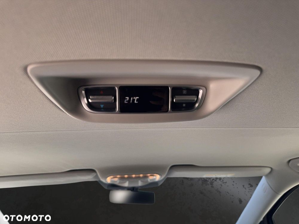 Mercedes-Benz Vito - 22
