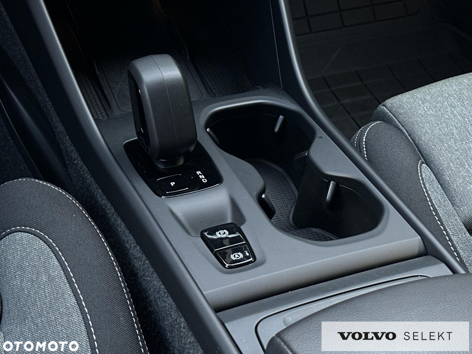 Volvo XC 40 - 16