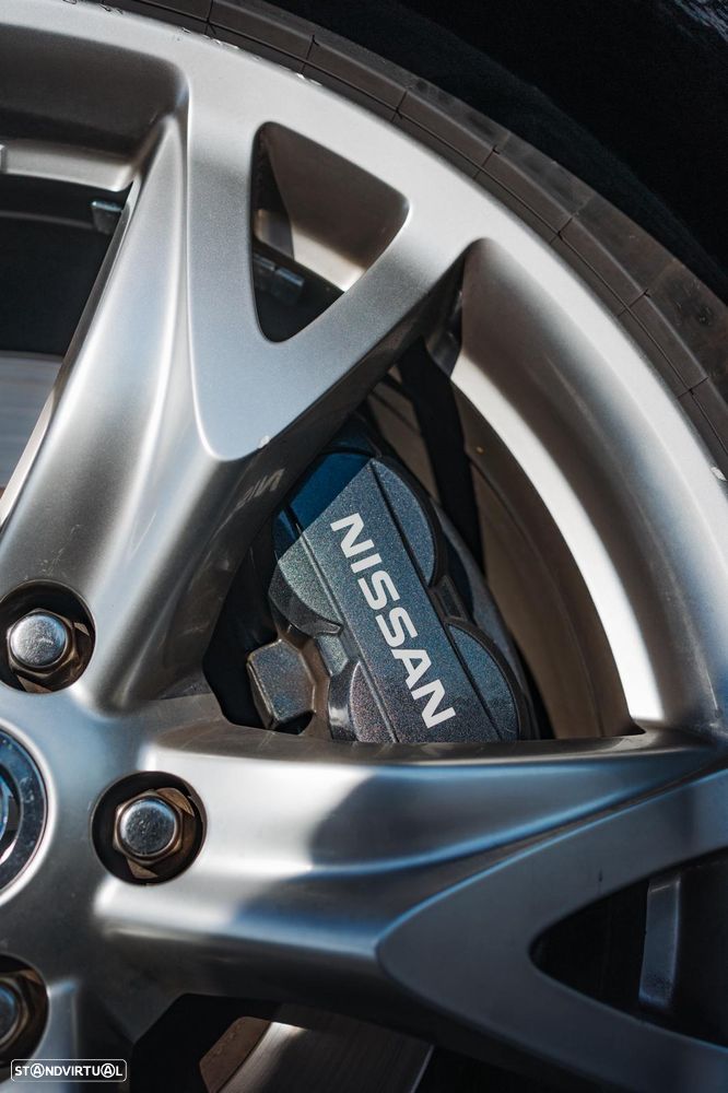 Nissan 370 Z Pack NAV+JA19+AS AT - 35