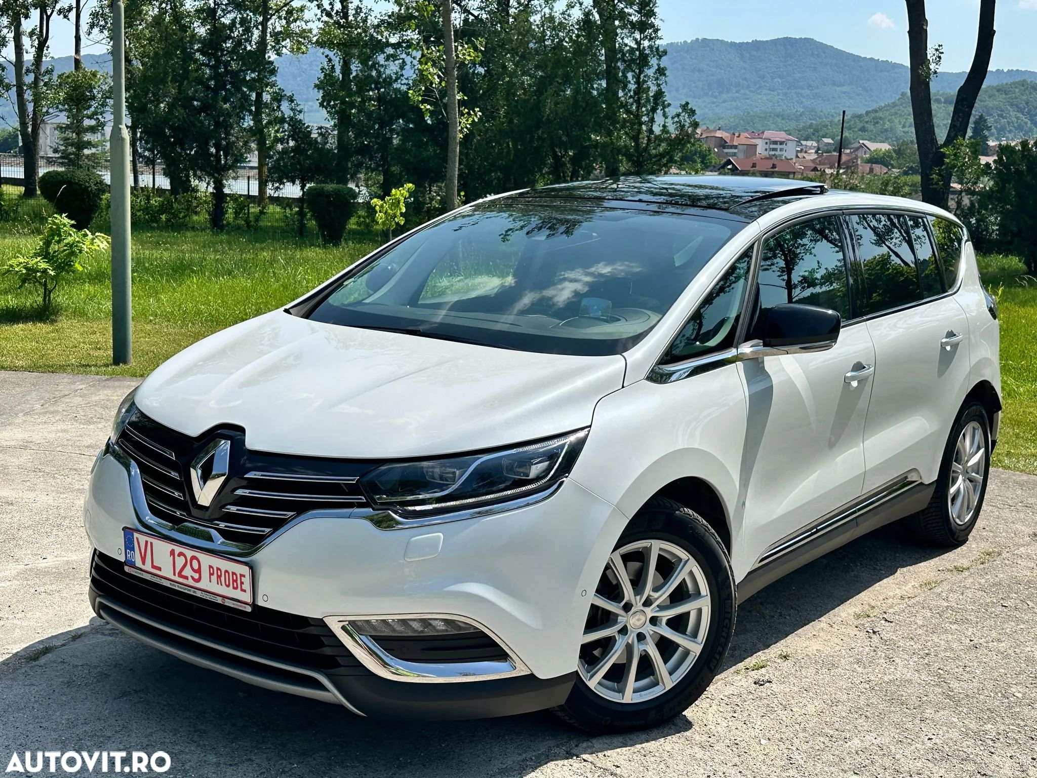 Renault Espace BLUE dCi 200 EDC INITIALE PARIS - 1