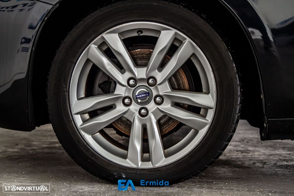 Volvo V60 2.0 D3 Momentum - 15