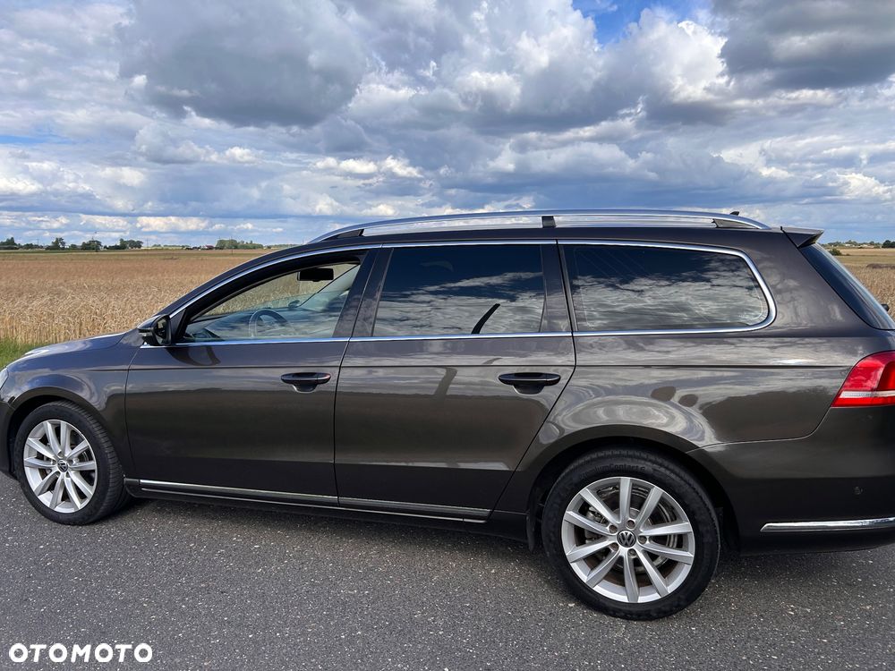 Volkswagen Passat 2.0 TDI DPF DSG Comfortline - 8