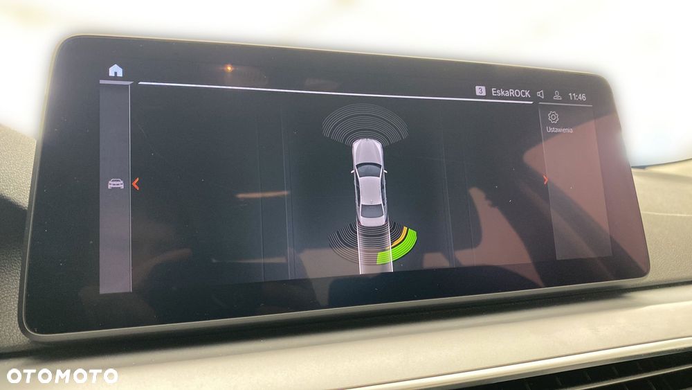 BMW Seria 5 520d xDrive MHEV - 23