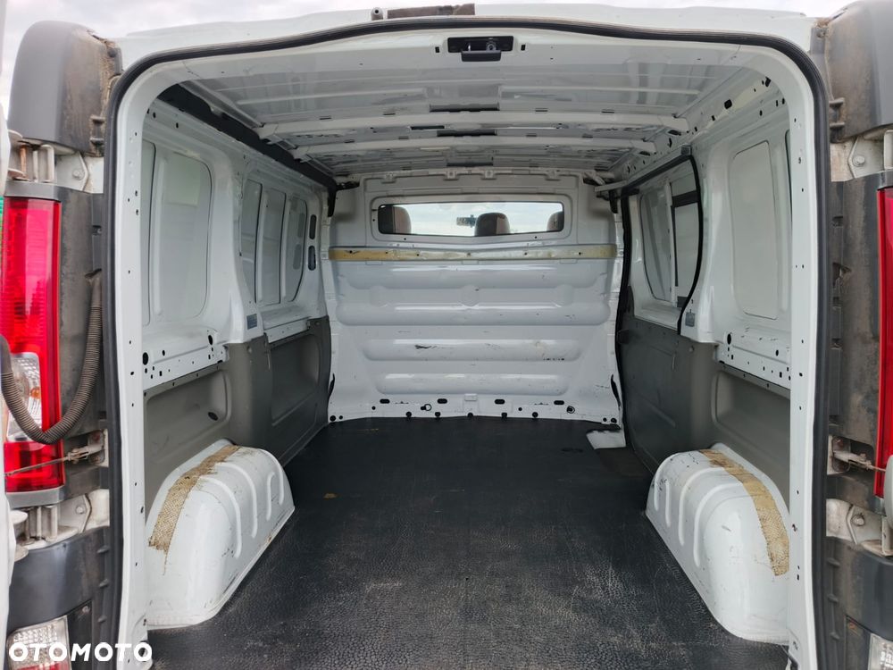 Opel vivaro - 7