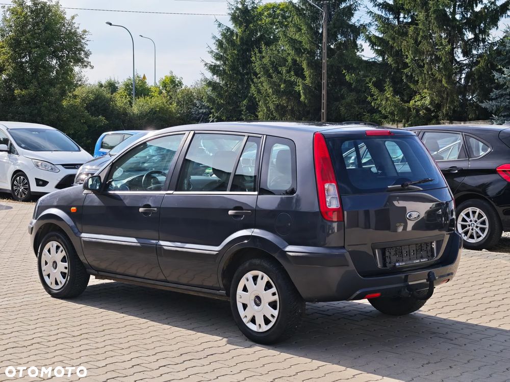 Ford Fusion 1.4 Ambiente - 31