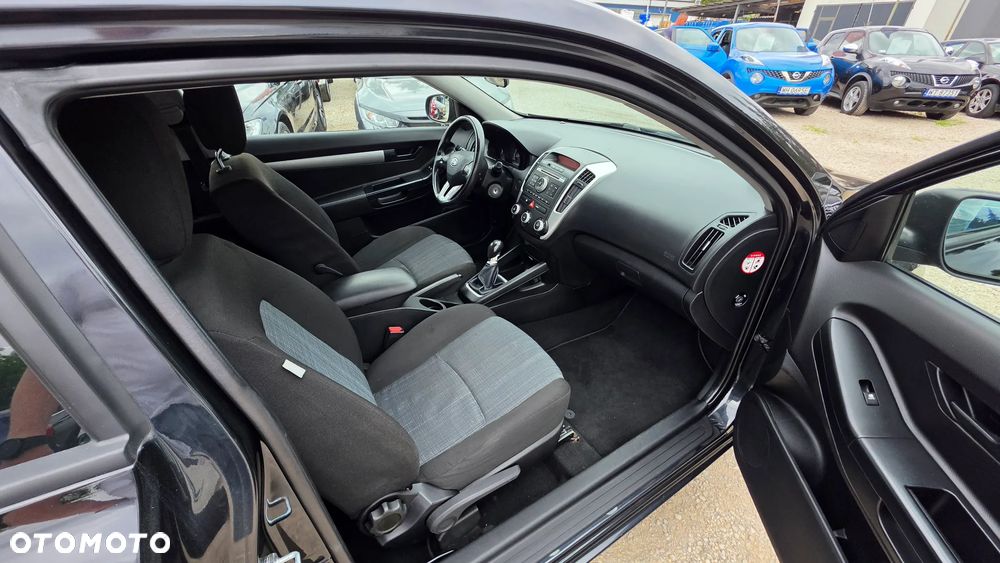 Kia ProCeed 1.4 Comfort + - 16