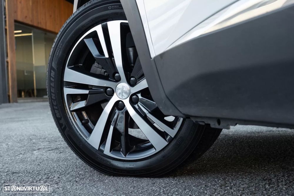 Peugeot 5008 1.5 BlueHDi GT Line EAT8 - 9