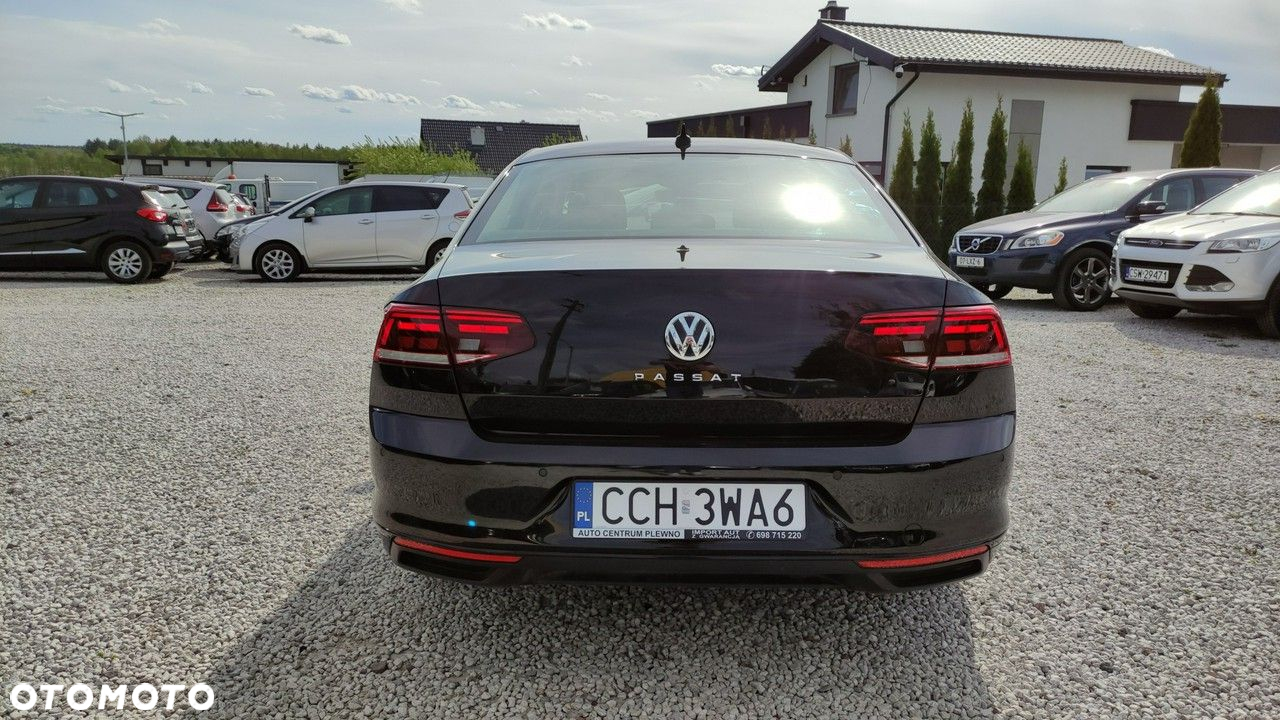 Volkswagen Passat - 7
