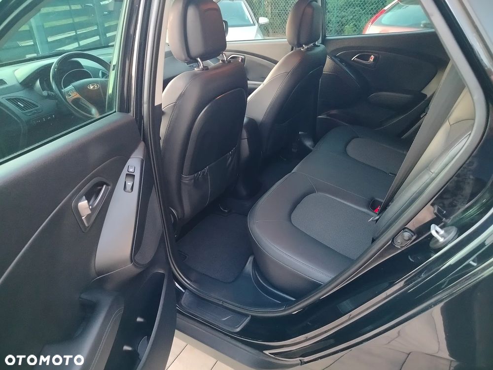Hyundai ix35 2.0 CRDi 4WD Premium - 28