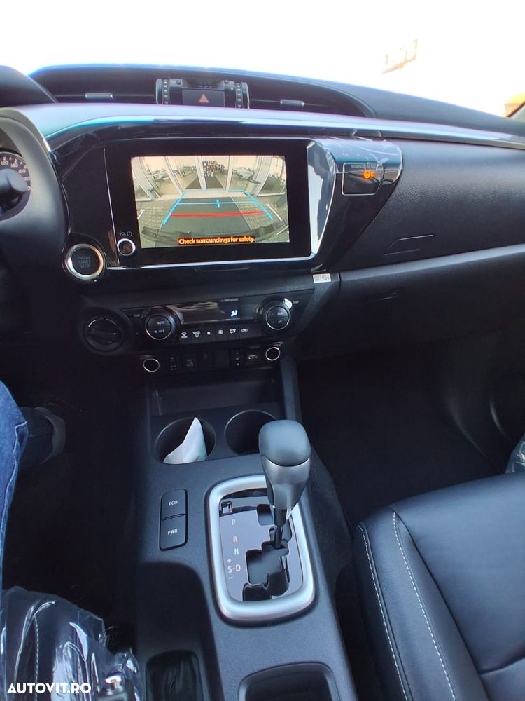 Toyota Hilux 2.4D 150CP 4x4 Double Cab AT Executive - 10