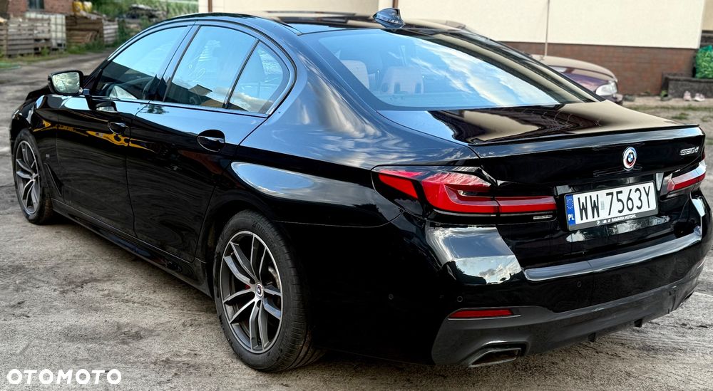 BMW Seria 5 520d MHEV M Sport sport - 6