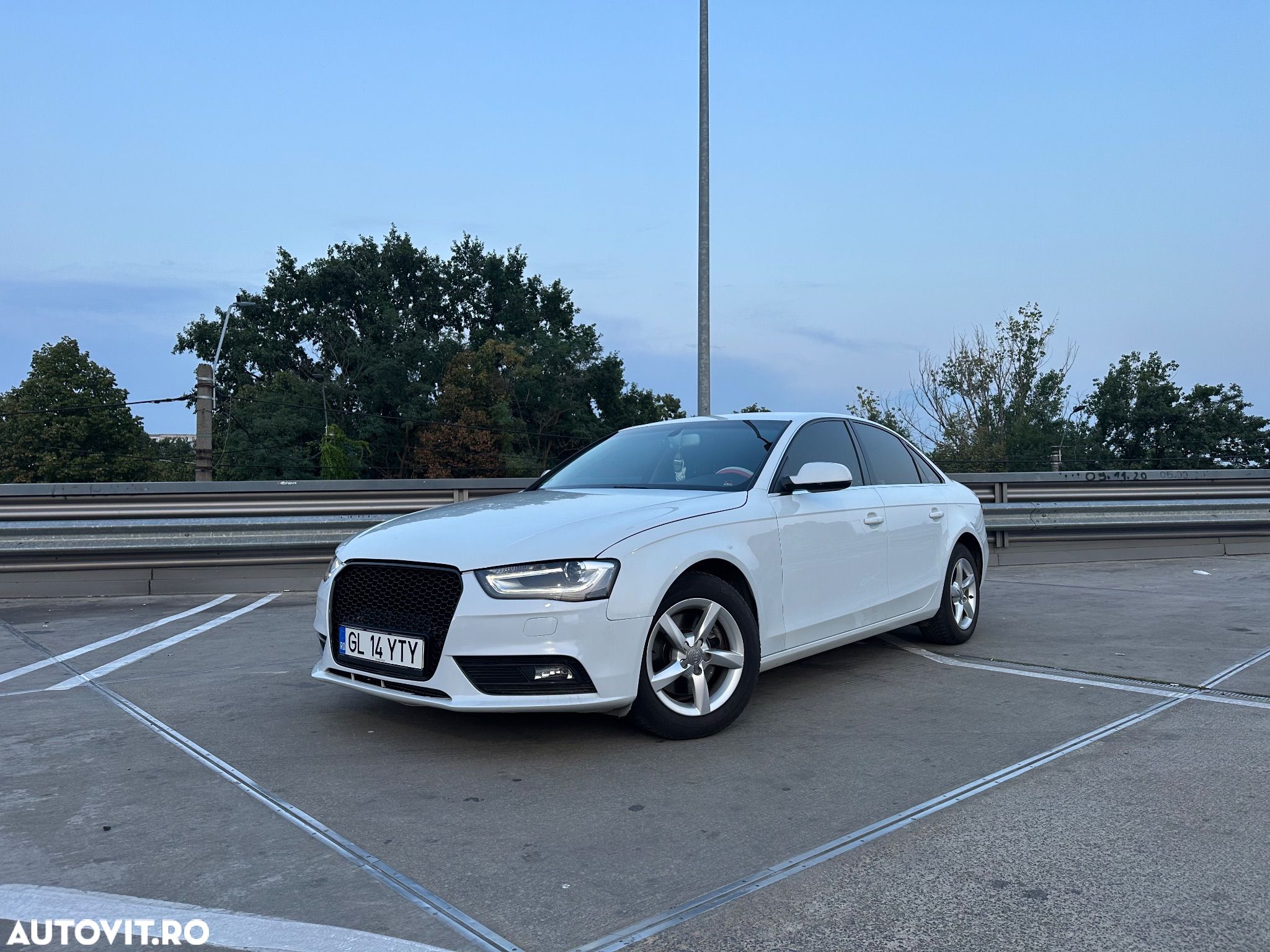 Audi A4 2.0 TDI B8 Multitronic - 1