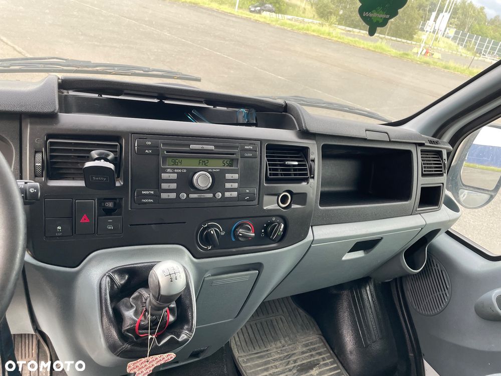 Ford Transit - 7