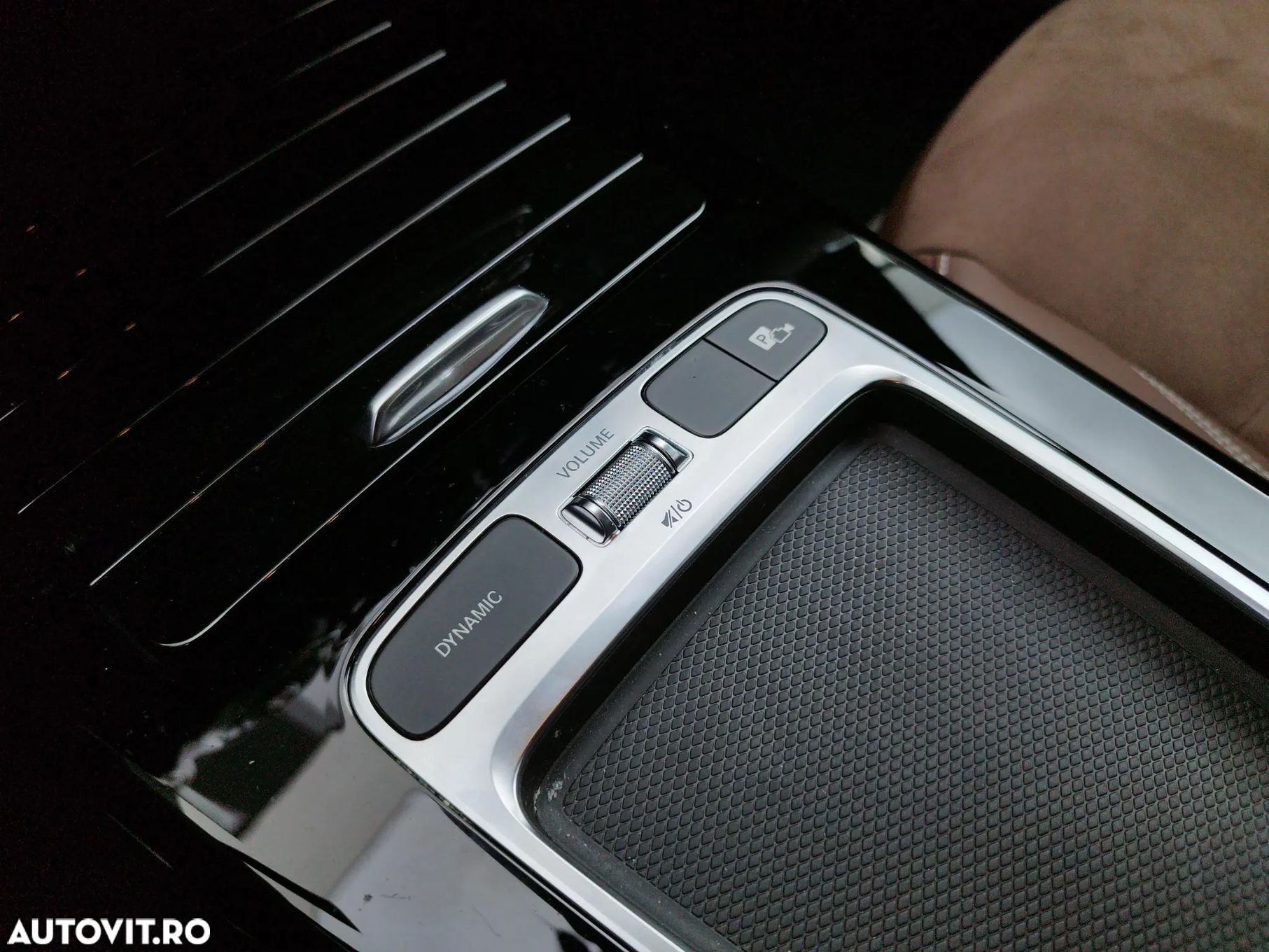 Mercedes-Benz A - 40