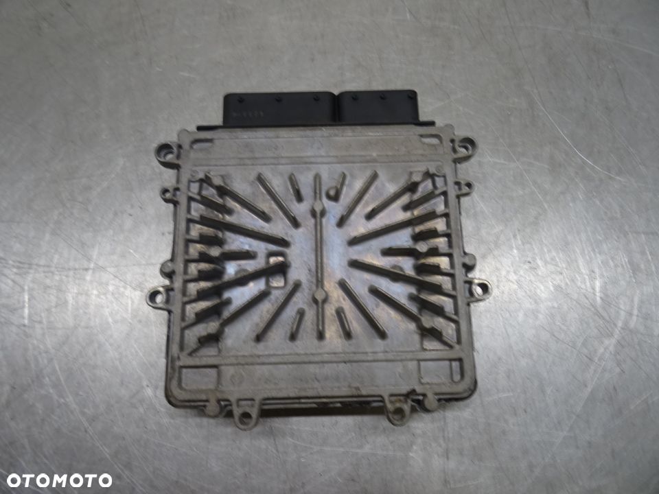VOLVO V70 III 07-12 2.4D KOMPUTER STEROWNIK SILNIKA 31272462AA - 3