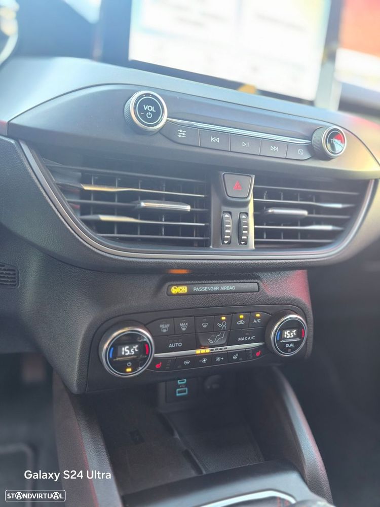 Ford Focus 1.0 EcoBoost ST-Line - 13