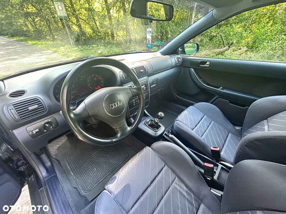 Audi A3 1.6 Ambition - 9