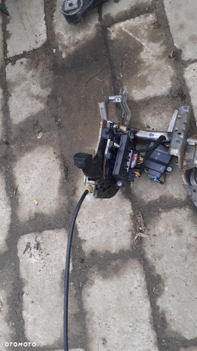 Mechanizm Hamulca ręcznego Audi Q7