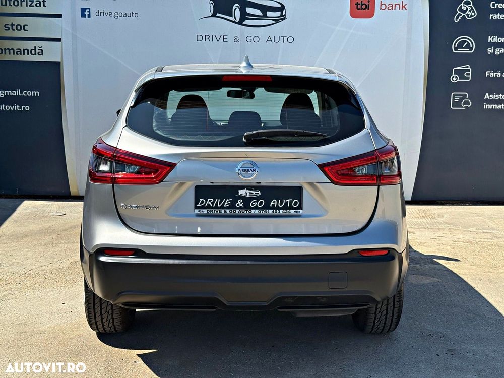 Nissan Qashqai 1.5 DCI DCT ACENTA - 6