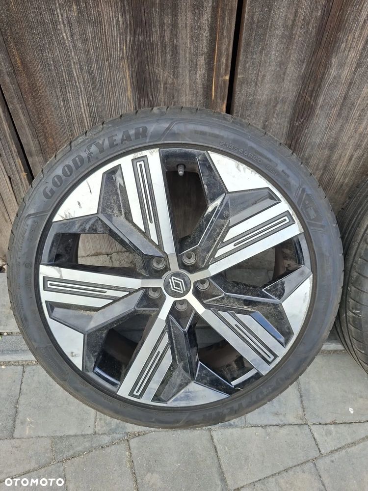 FELGI ALUMINIOWE KOŁA RENAULT MEGANE V E-TECH 20x7j OPONY 22r Ładne 5x114.3 - 6