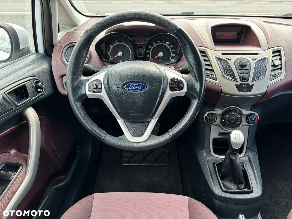 Ford Fiesta - 5