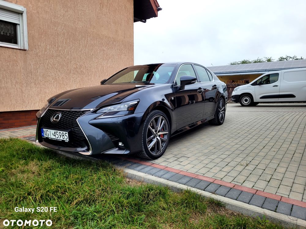Lexus GS 200t / 300 F Sport - 1