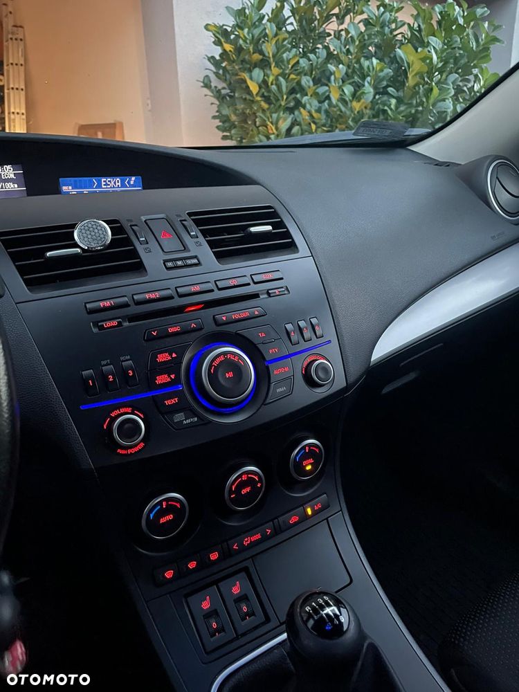 Mazda 3 - 38