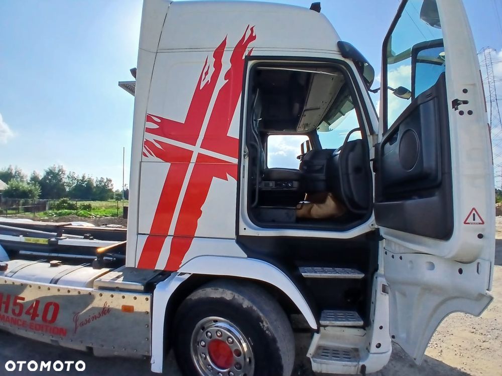 Volvo FH540 8X2 - 20