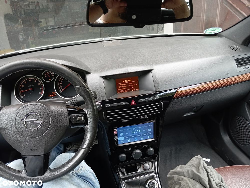 Opel Astra 1.8 Cosmo - 27