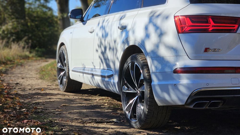 Audi SQ7 - 1