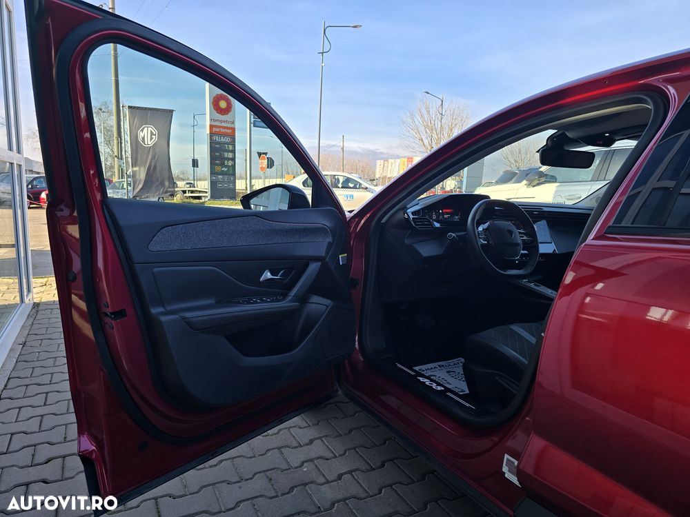 Peugeot 408 1.2L PureTech 130 S&S EAT8 Allure - 18