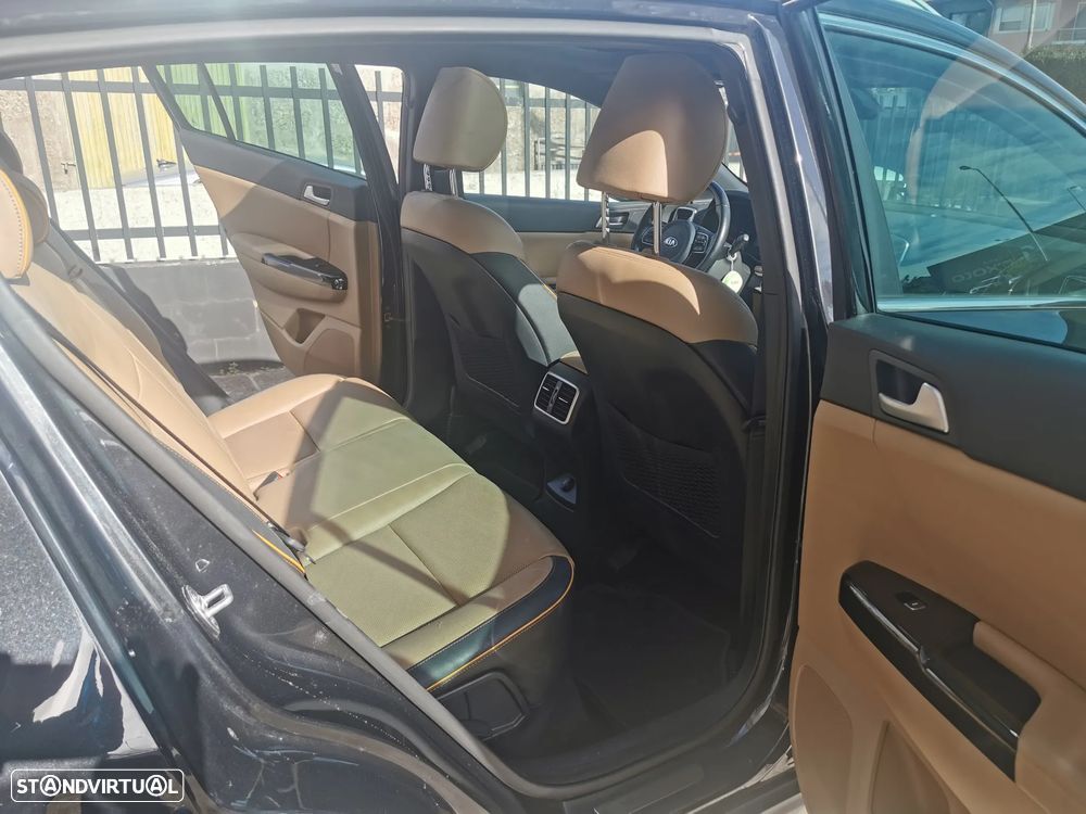 Kia Sportage 1.7 CRDI ISG Nav Line - 11