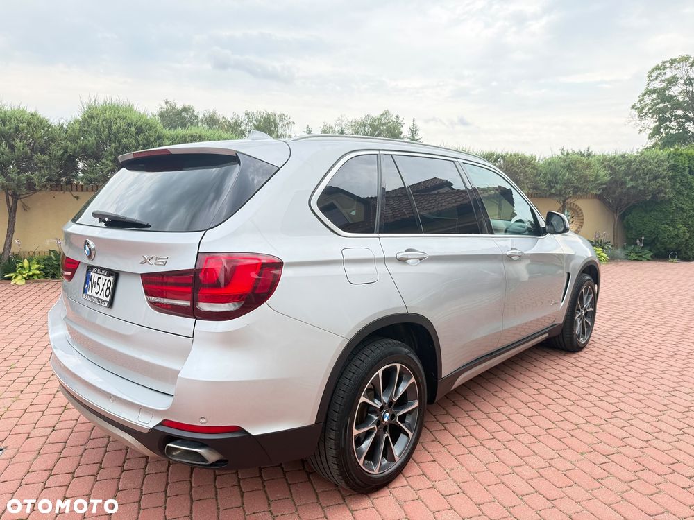 BMW X5 xDrive35i - 17