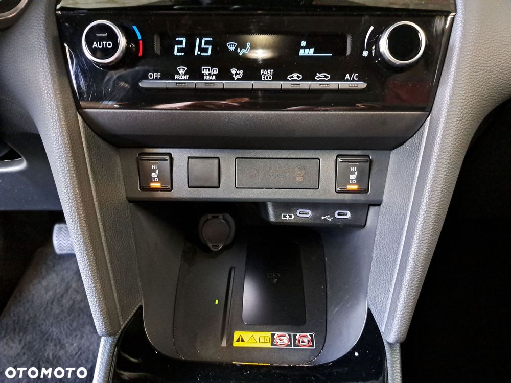 Toyota Yaris Cross Hybrid 1.5 Style - 26