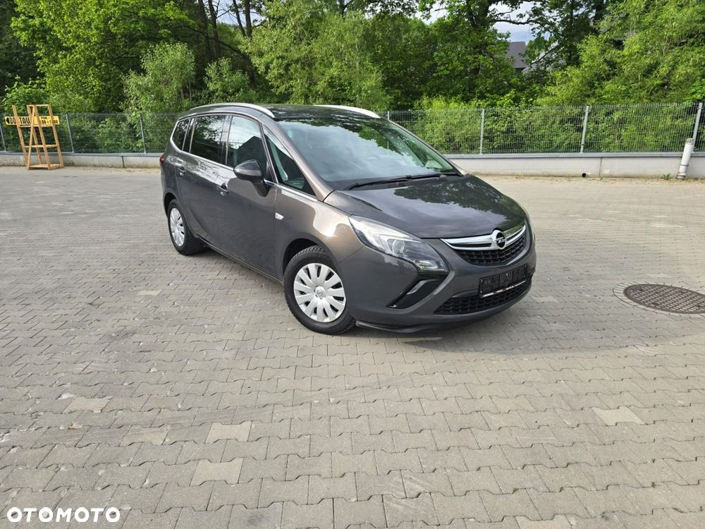 Opel Zafira - 8