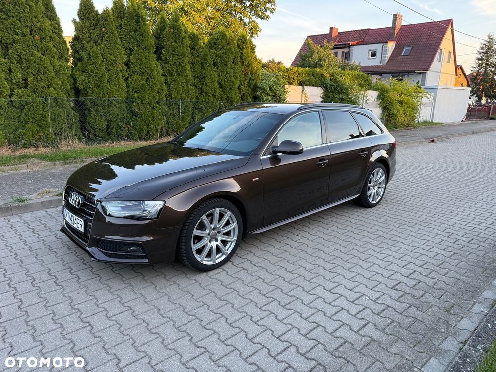 Audi A4 Avant 2013 photo 2