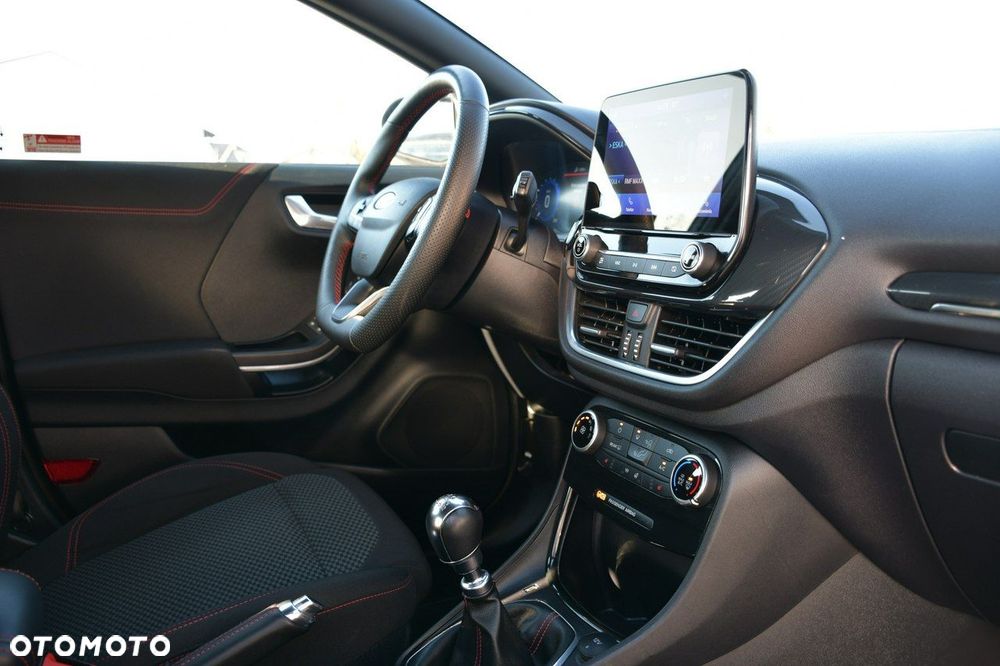 Ford Puma 1.0 EcoBoost Hybrid ST-LINE - 24