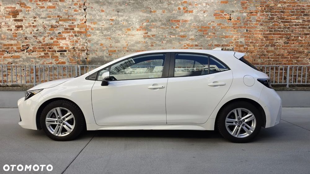 Toyota Corolla - 1