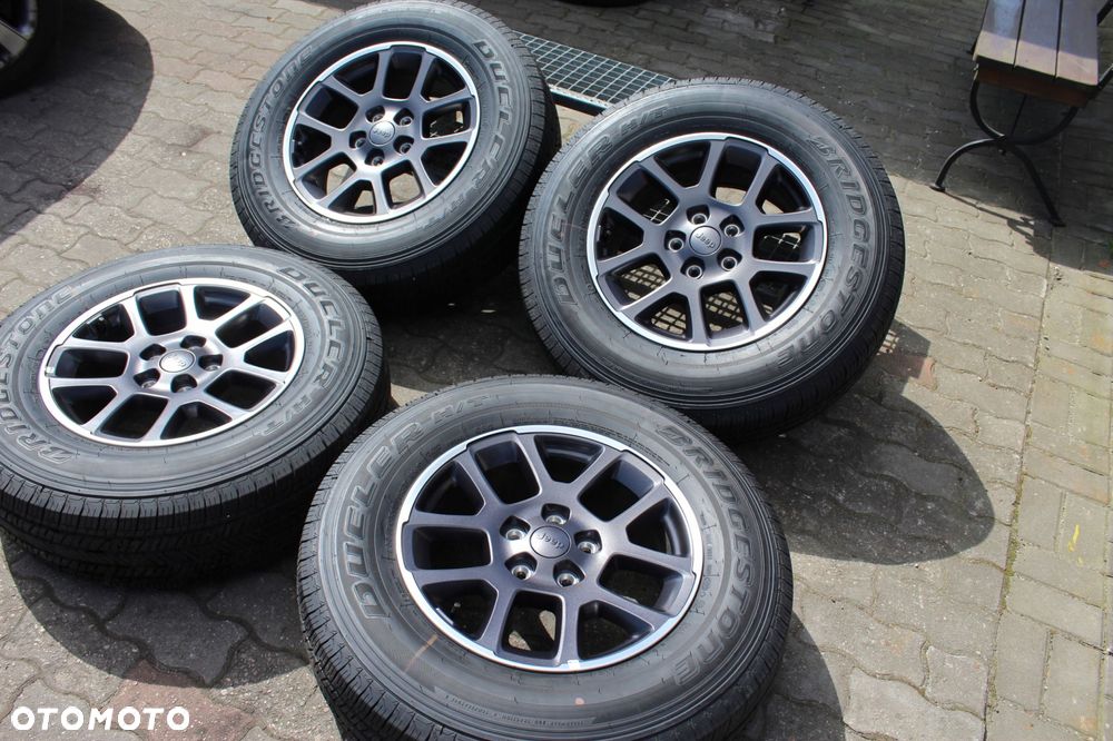 oryg jeep wrangler 18cali 5x127 et44,45 7,5j tpms - 6