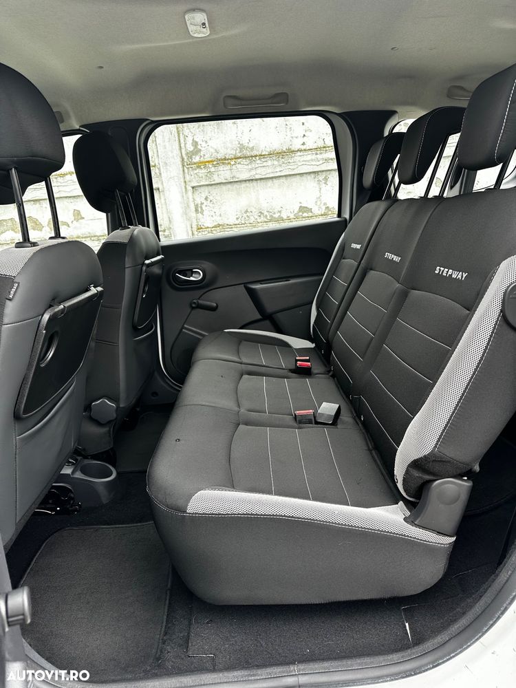 Dacia Lodgy 1.5 dCi 90 CP Stepway - 10