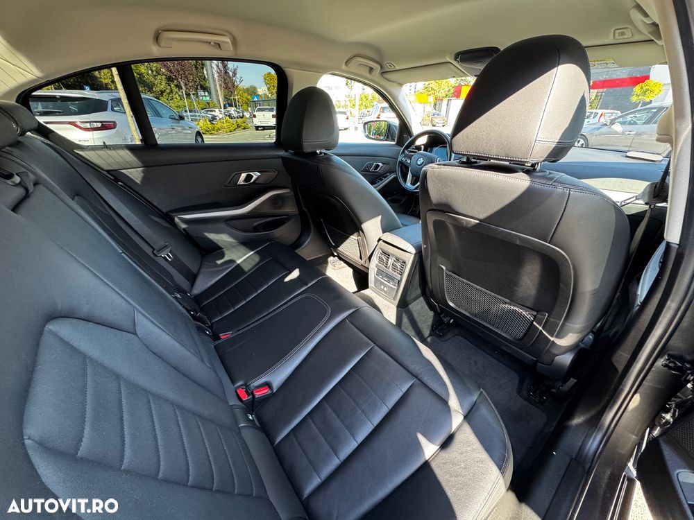 BMW 3 Series 2021 — imagine 10