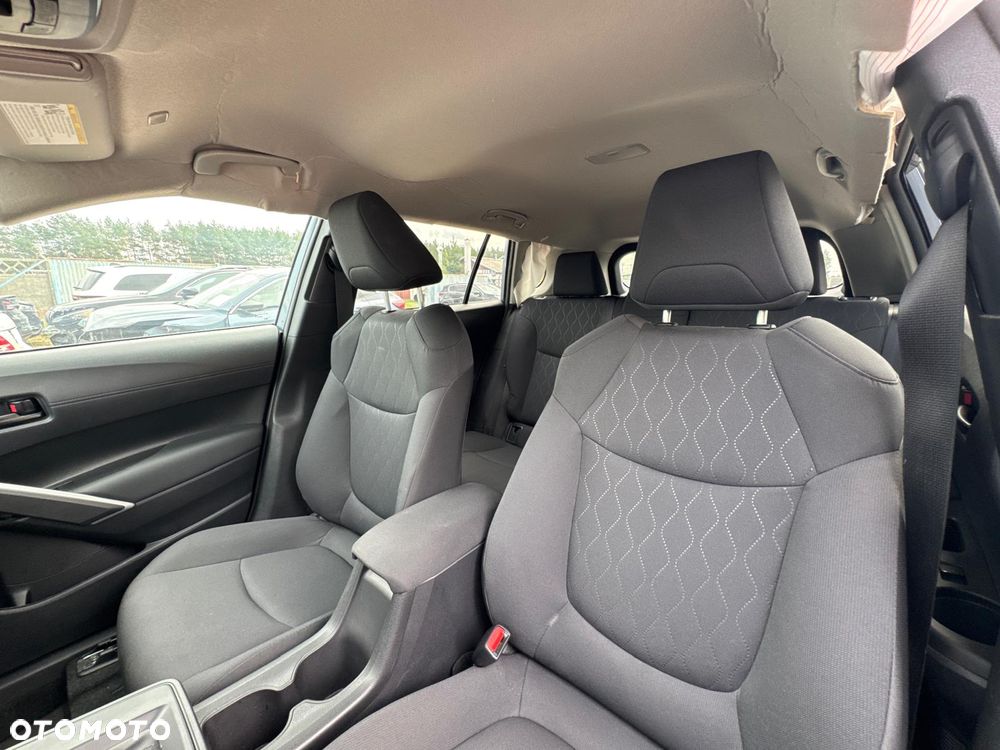 Toyota Corolla Cross - 20
