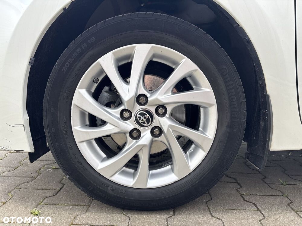 Toyota Corolla 1.6 Comfort - 26