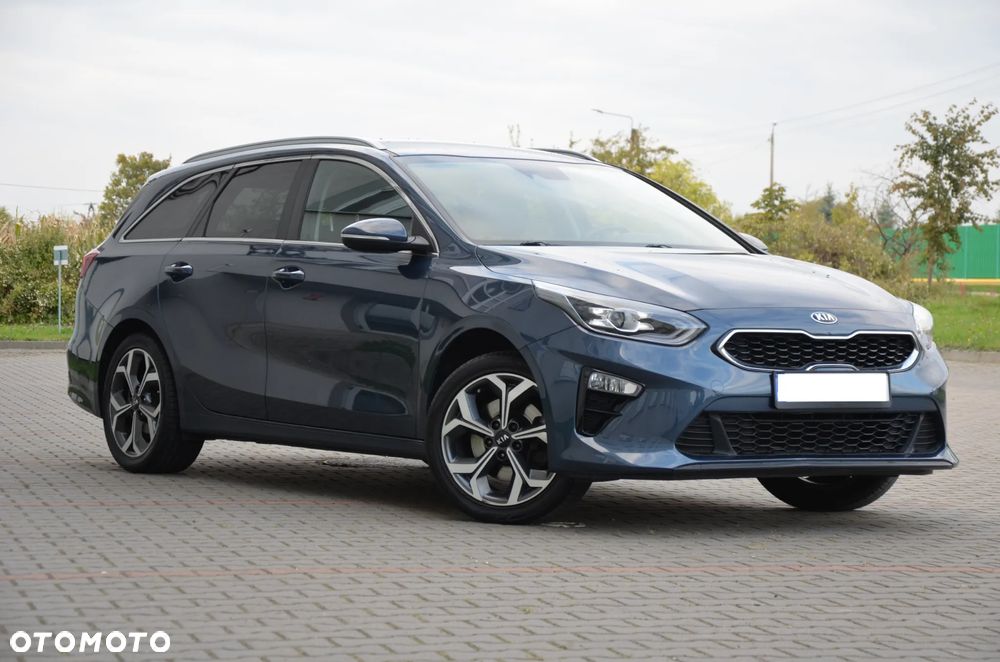 Kia Ceed 1.4 L Business Line Plus - 4