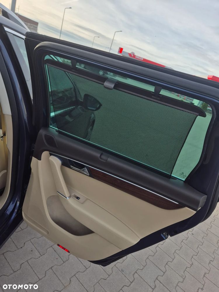 Volkswagen Passat 2.0 TDI 4Mot Highline DSG - 19