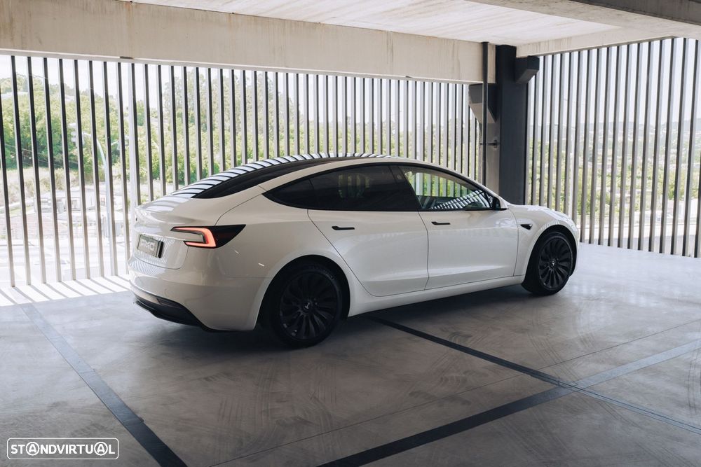 Tesla Model 3 Tração Traseira Premium - 12