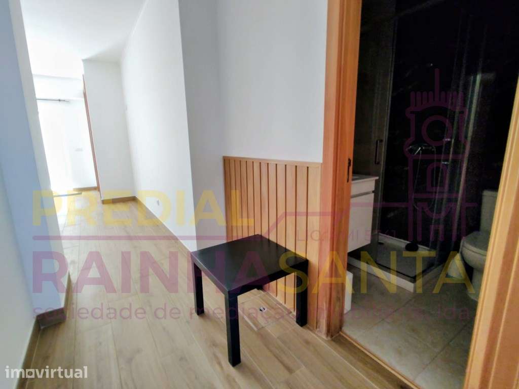 T2 com terraço. mobilado e equipado. 2 suites. - Grande imagem: 4/10